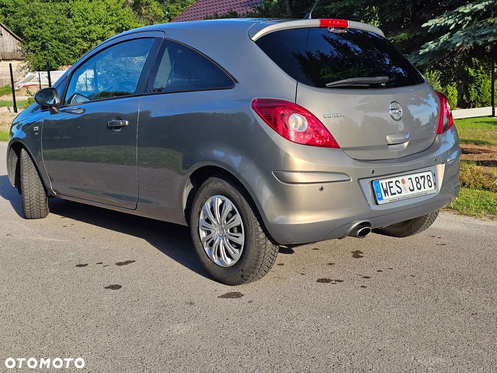 Opel Corsa - 2