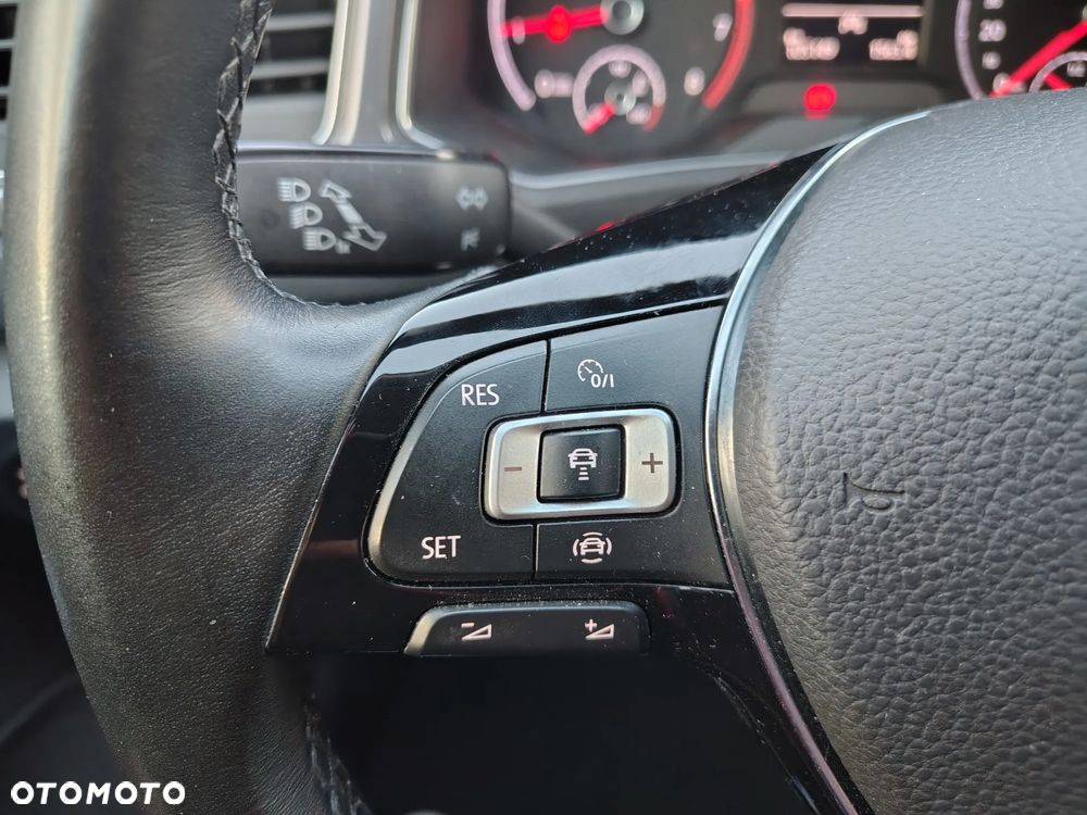 Volkswagen T-Roc 1.0 TSI OPF Style - 14