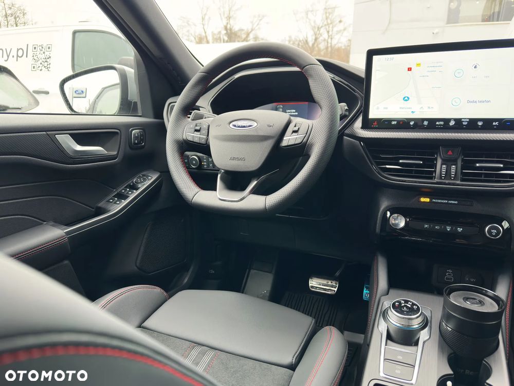 Ford Kuga 1.5 EcoBoost FWD ST-Line X - 12