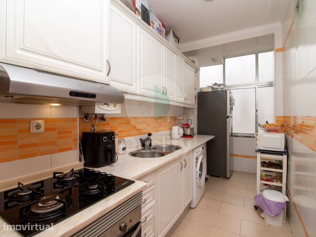 ÓTIMA OPORTUNIDADE PARA HABITAÇÃO OU INVESTIMENTO - Grande imagem: 2/23