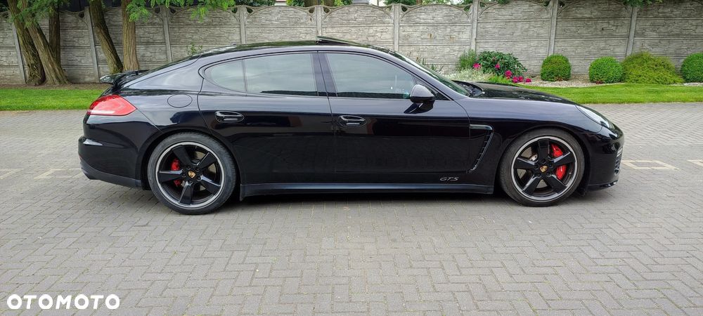 Porsche Panamera GTS - 7