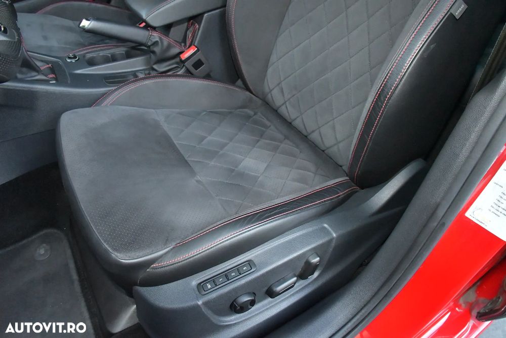Skoda Octavia 2.0 245 TSI RS - 17
