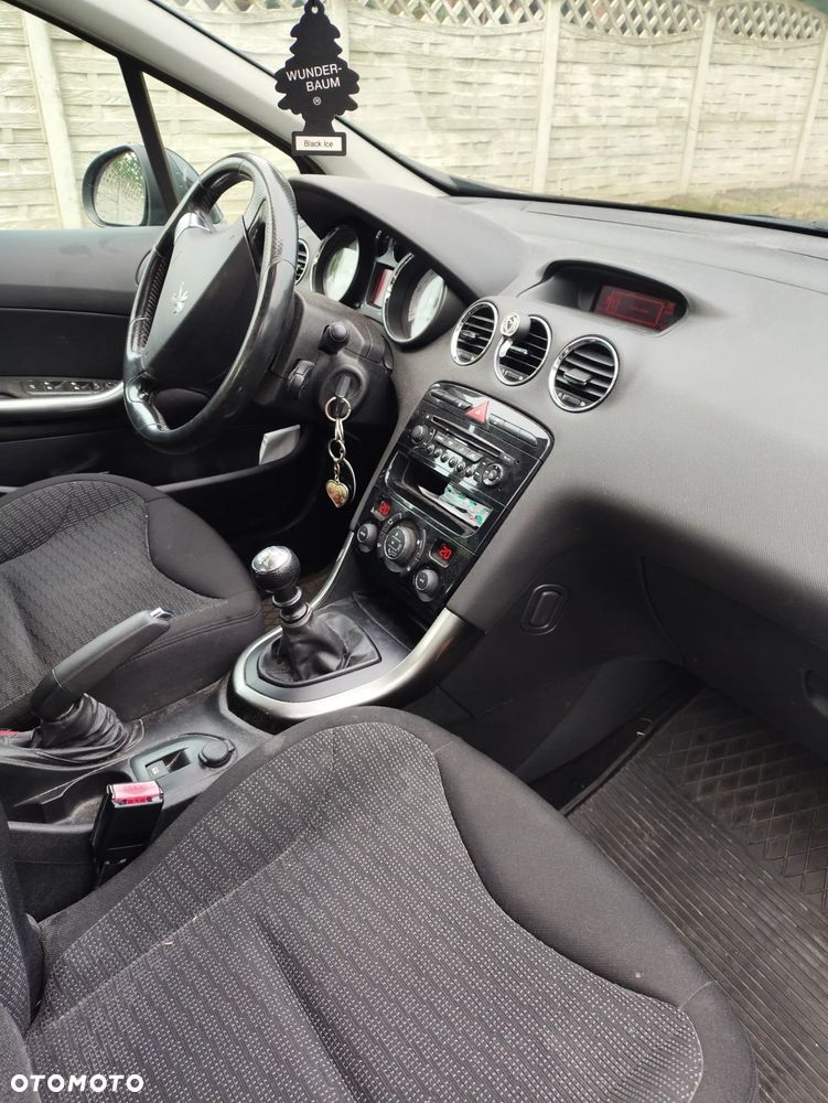 Peugeot 308 155 THP Allure - 8