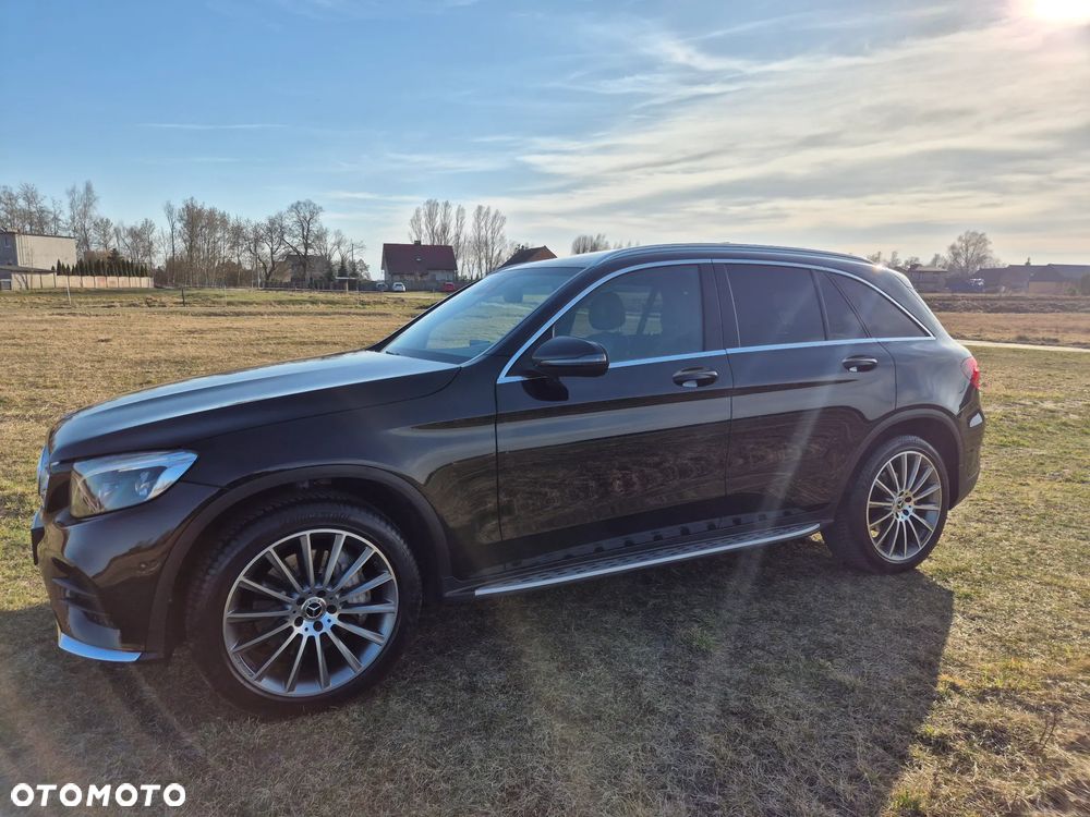 Mercedes-Benz GLC 250 d 4Matic 9G-TRONIC AMG Line - 4