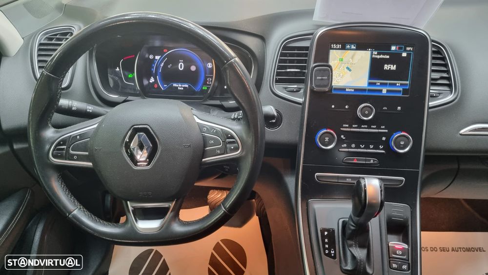 Renault Grand Scénic - 16