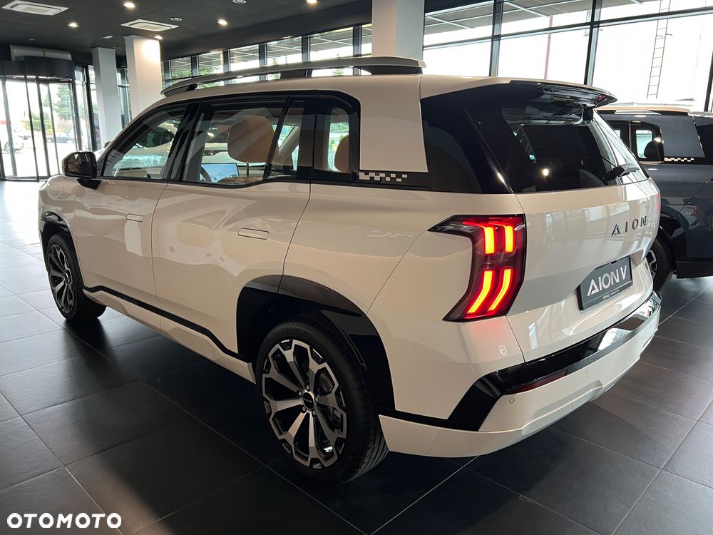 GAC AION V - 5