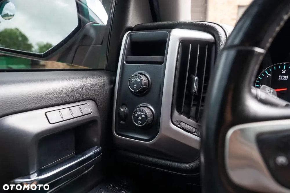 GMC Sierra - 17