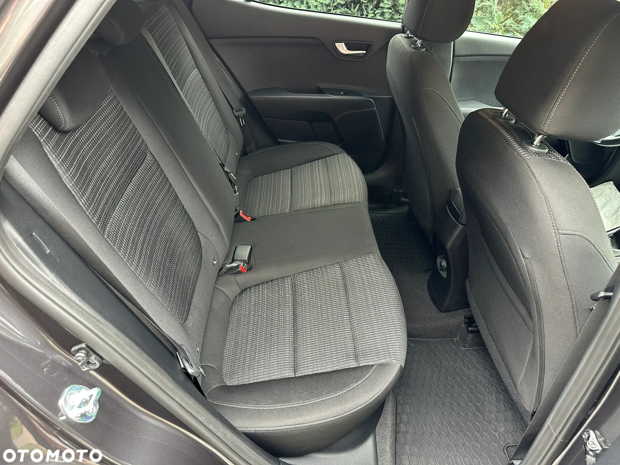 Kia Stonic - 23