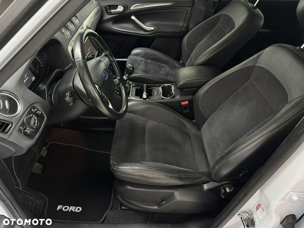 Ford S-Max 2.0 TDCi DPF Platinium X - 16