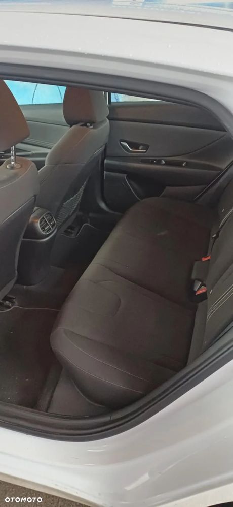 Hyundai Elantra 1.6 Smart - 3