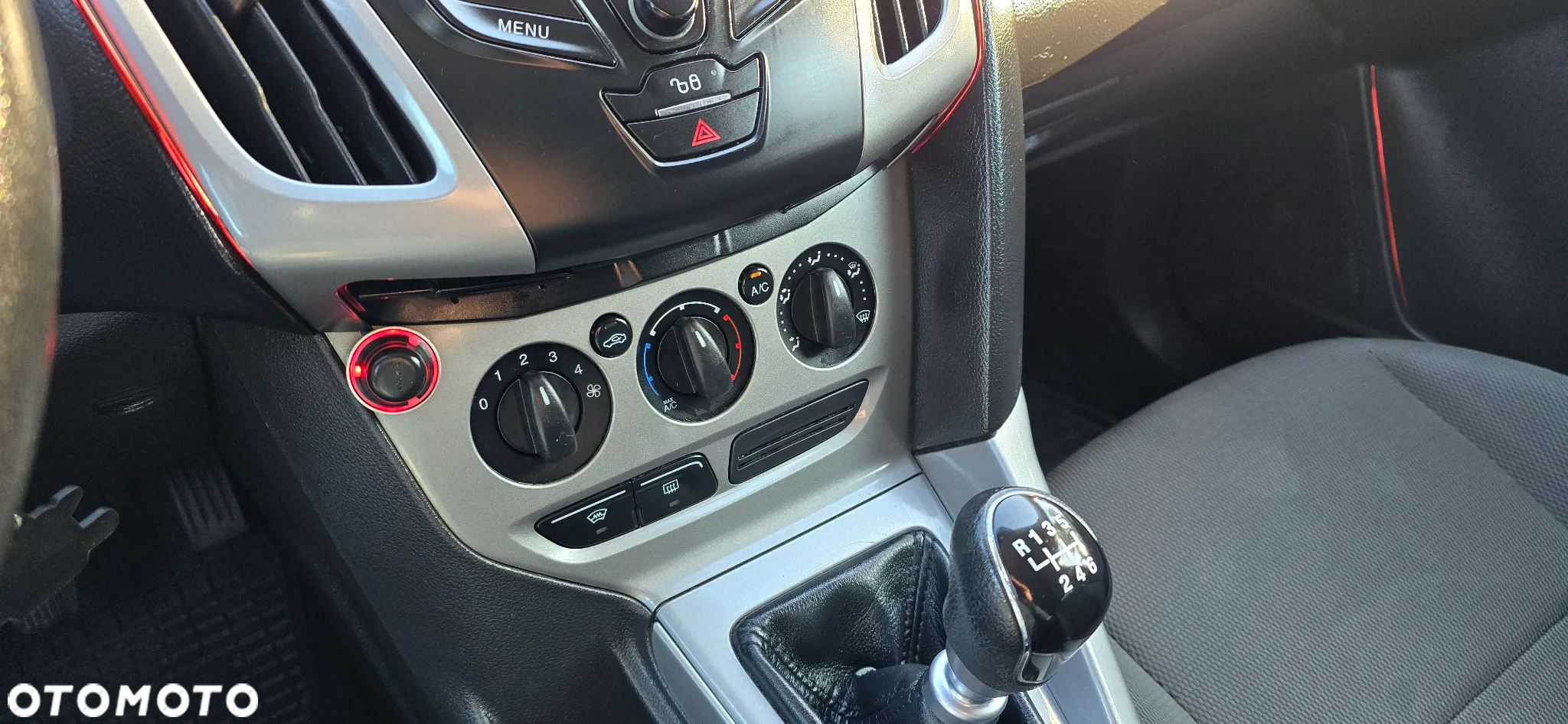 Ford Focus 1.6 TDCi Ambiente - 38