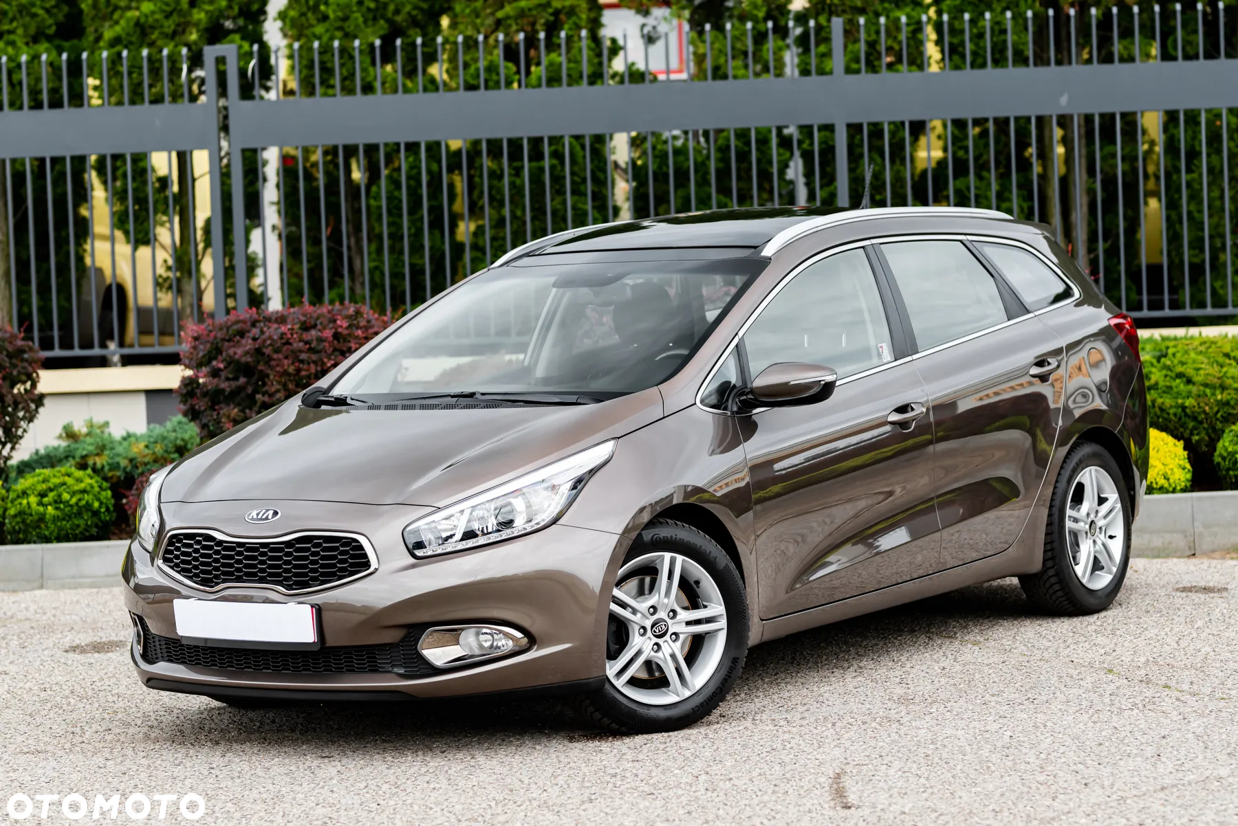 Kia Ceed Cee'd 1.6 GDI L - 9