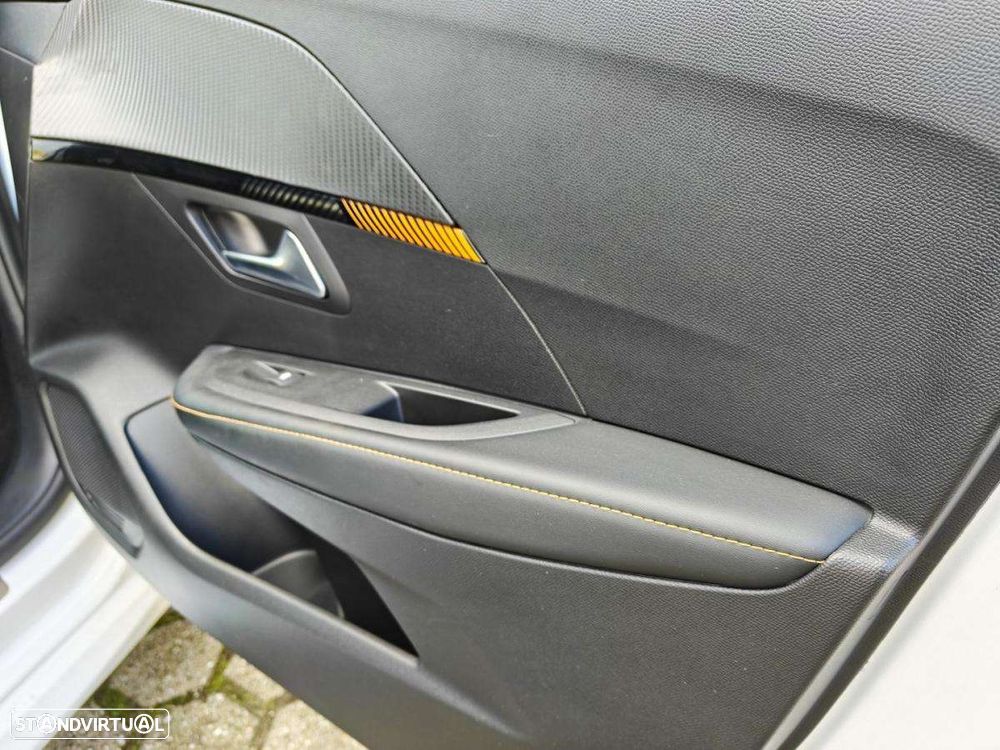 Peugeot 208 1.2 Allure - 12