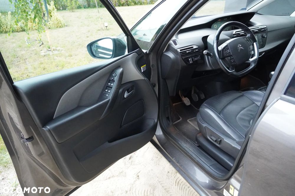 Citroën C4 Picasso - 11