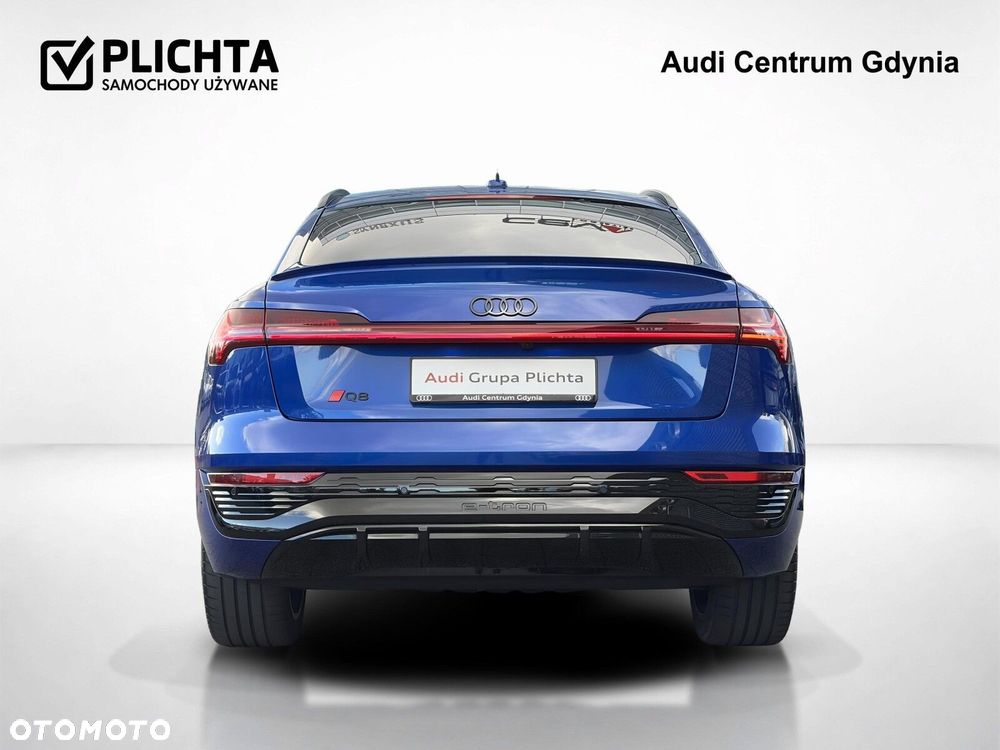Audi Q8 Sportback e-tron - 5