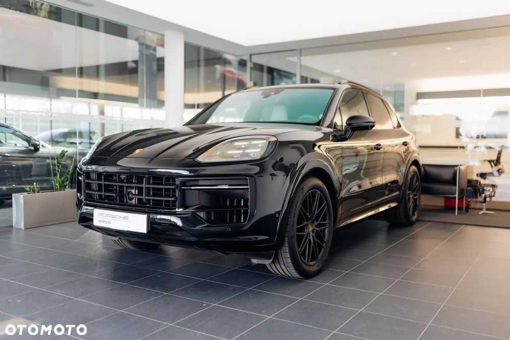 Porsche Cayenne GTS - 4