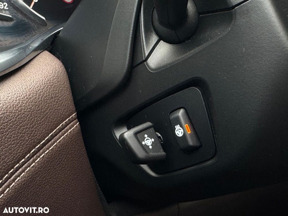 BMW Seria 7 730d xDrive - 39