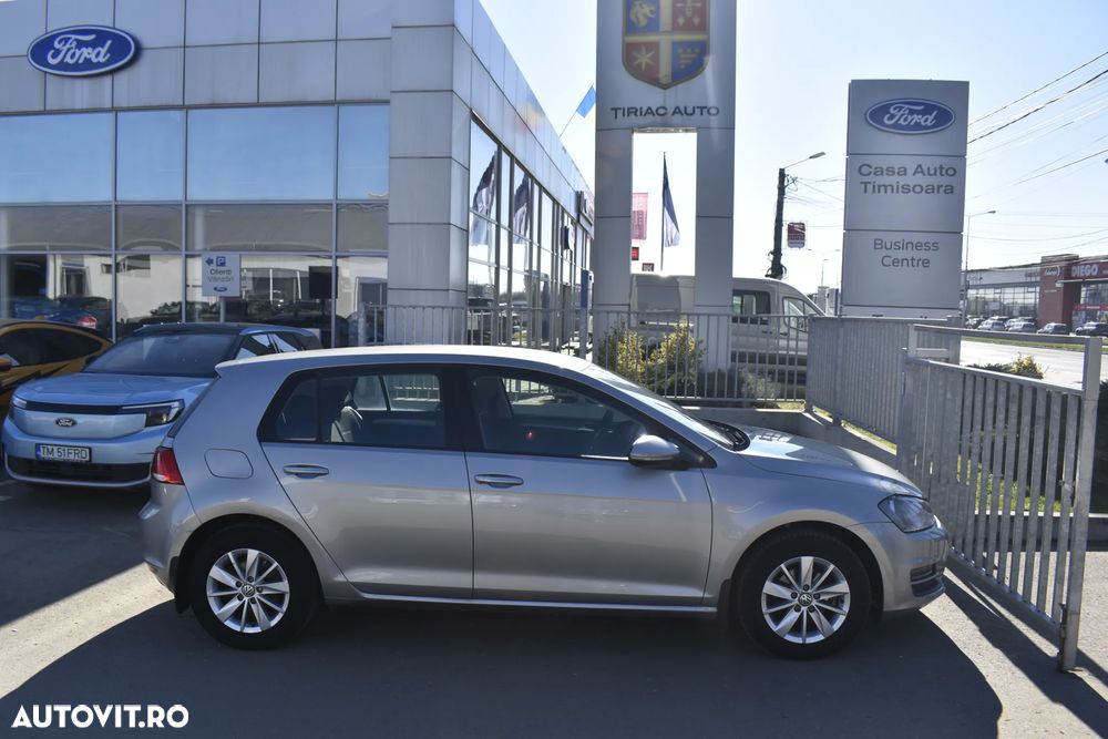 Volkswagen Golf 1.2 TSI BMT Comfortline - 9