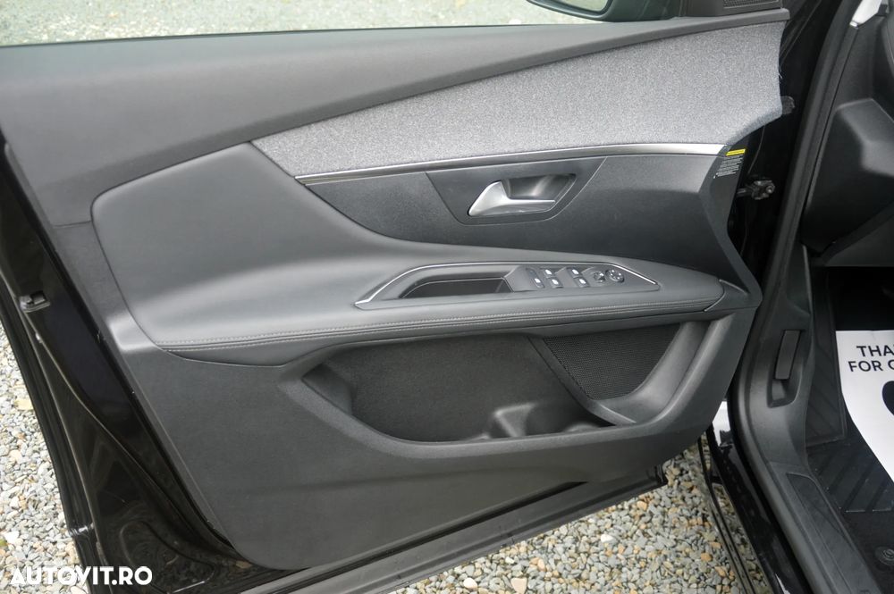 Peugeot 3008 PureTech 180 Stop & Start GPF EAT8 Allure - 31
