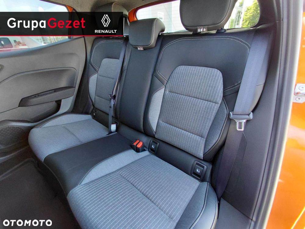 Renault Clio - 28