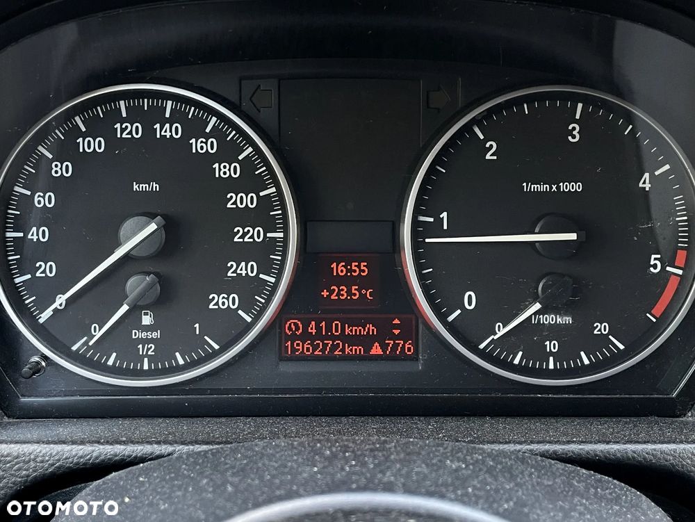 BMW Seria 3 320d DPF - 25