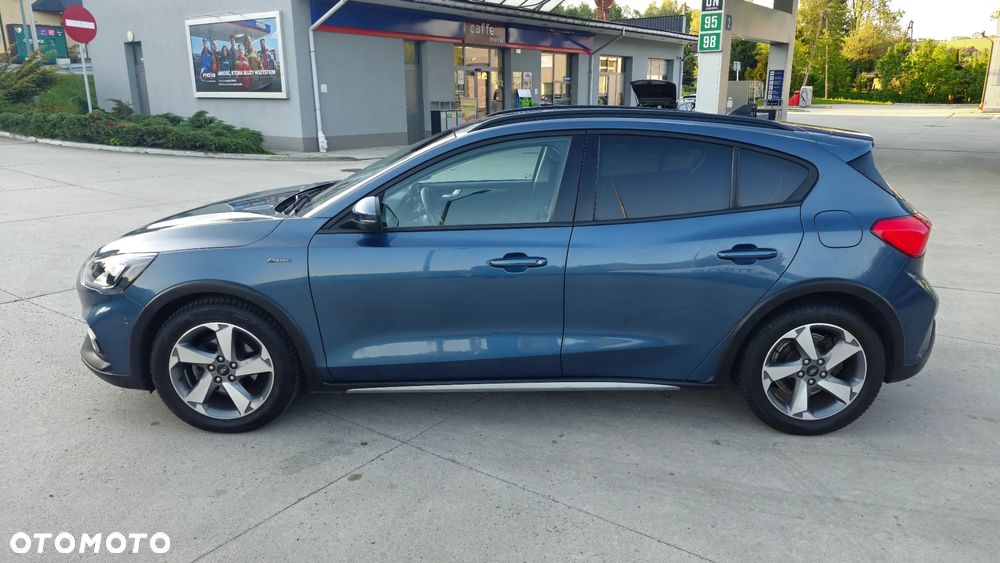 Ford Focus 1.0 EcoBoost Active X - 3