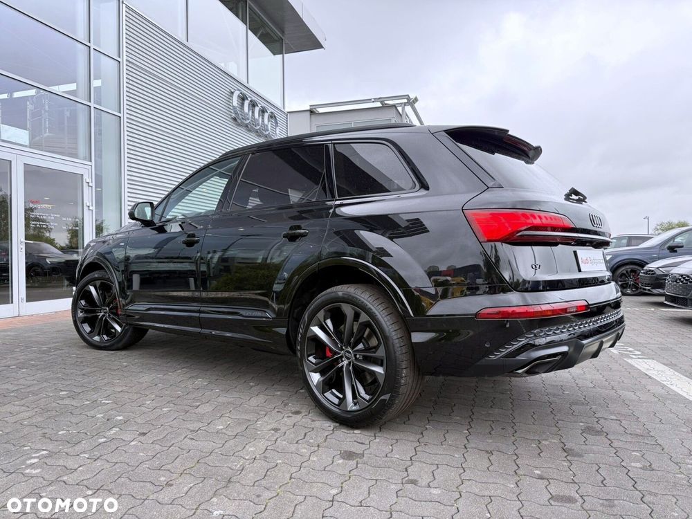 Audi Q7 - 8