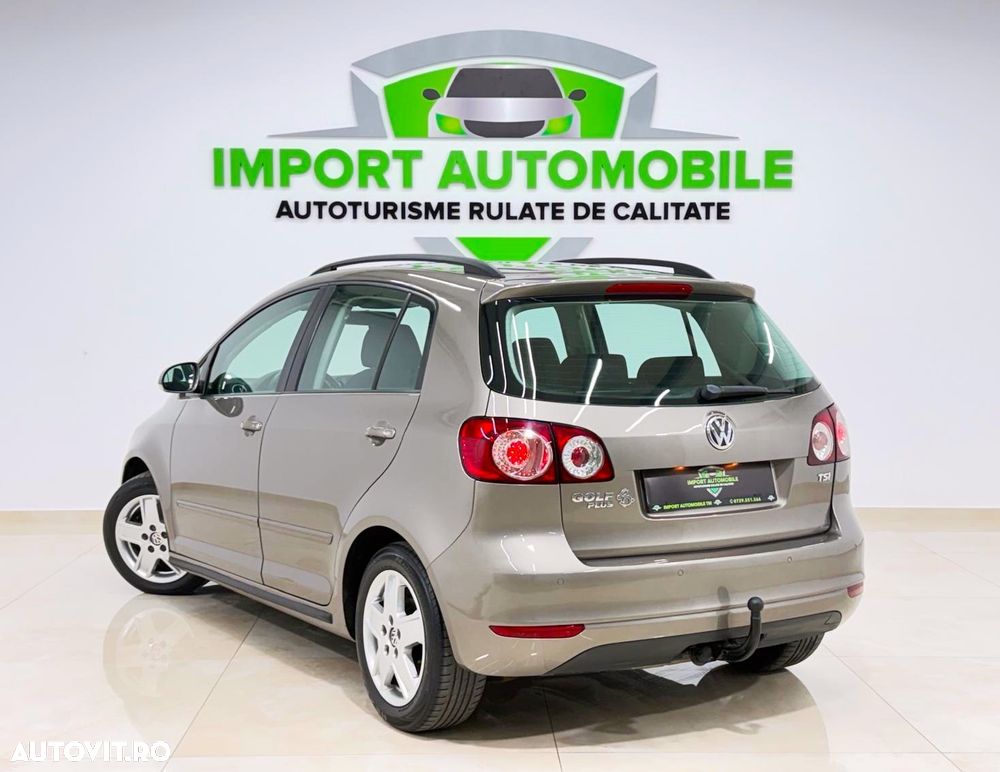 Volkswagen Golf Plus 1.2 TSI Style - 15