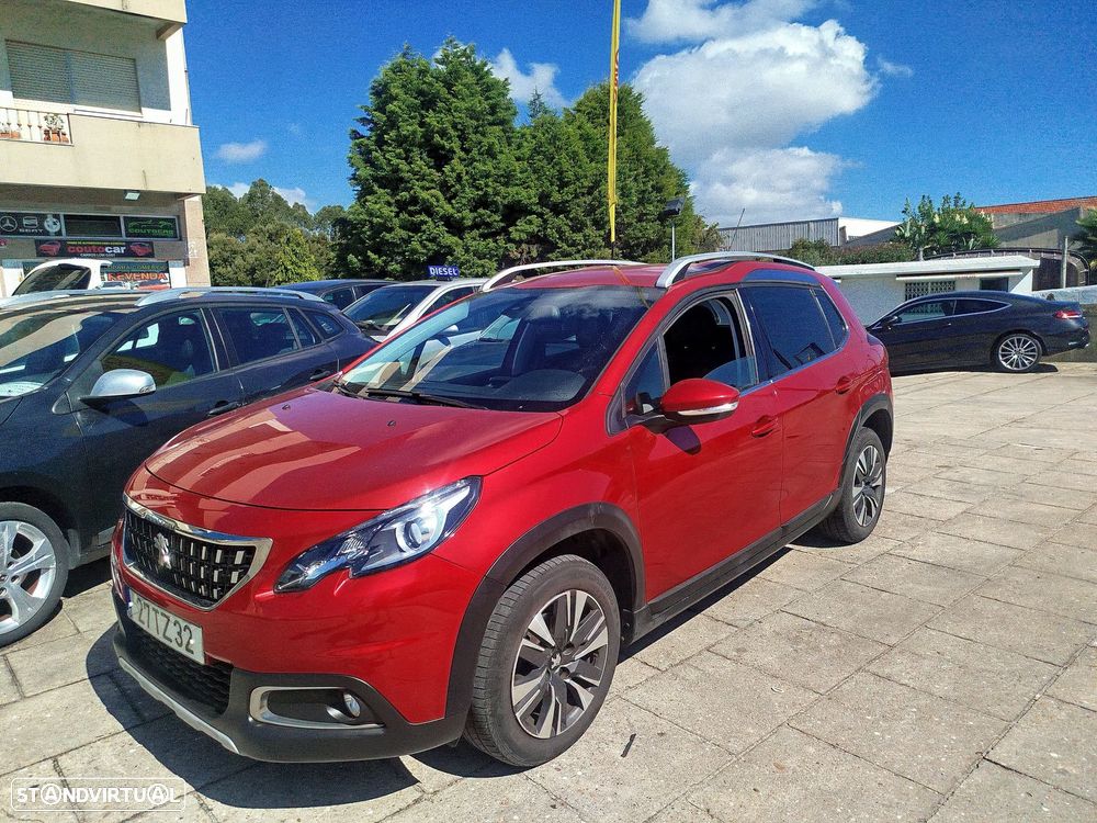 Peugeot 2008 1.2 PureTech Style - 4