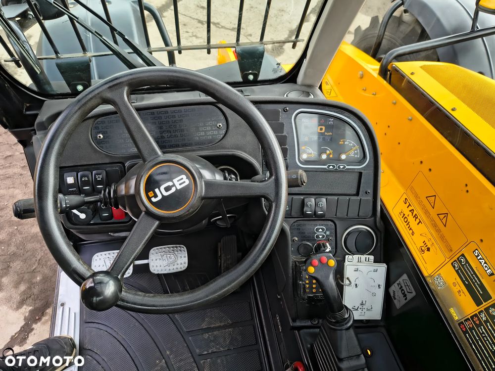 JCB 535-95 joystick - 21