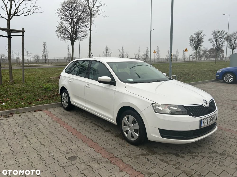 Skoda RAPID 1.0 TSI Active - 2