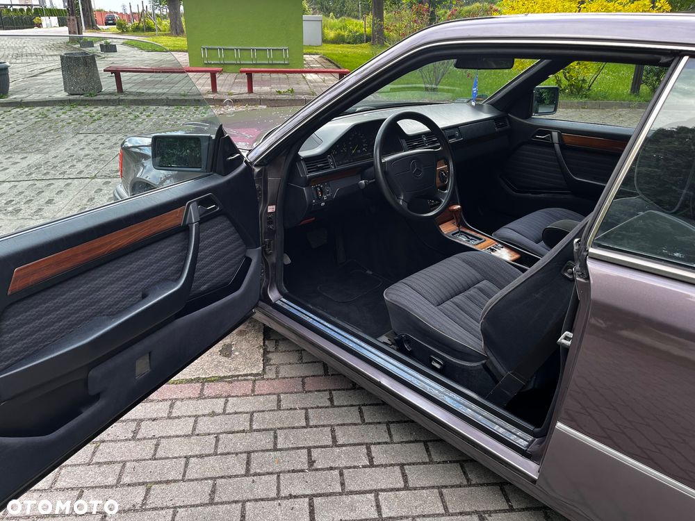 Mercedes-Benz W124 (1984-1993) - 10