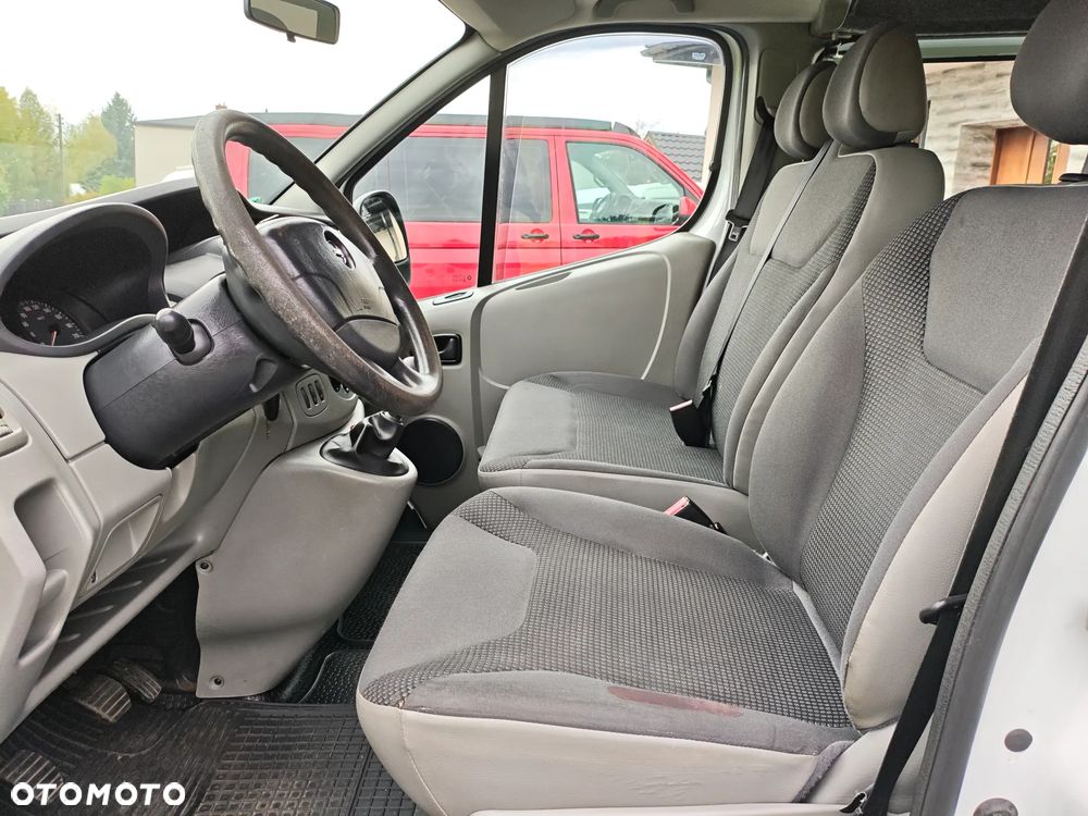 Opel Vivaro - 19