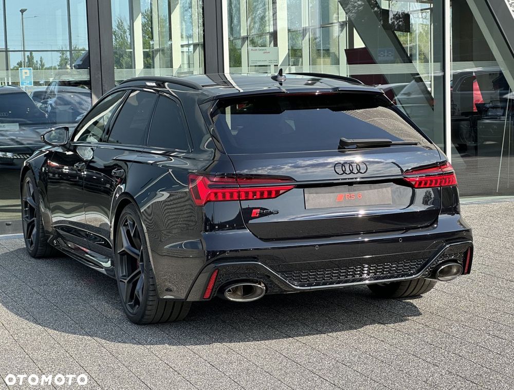 Audi RS6 Avant - 9