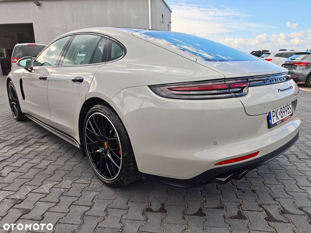 Porsche Panamera GTS - 3