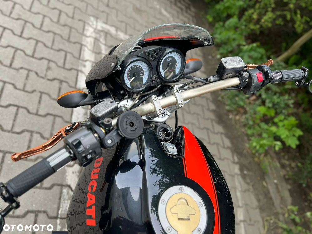 Ducati Monster - 9