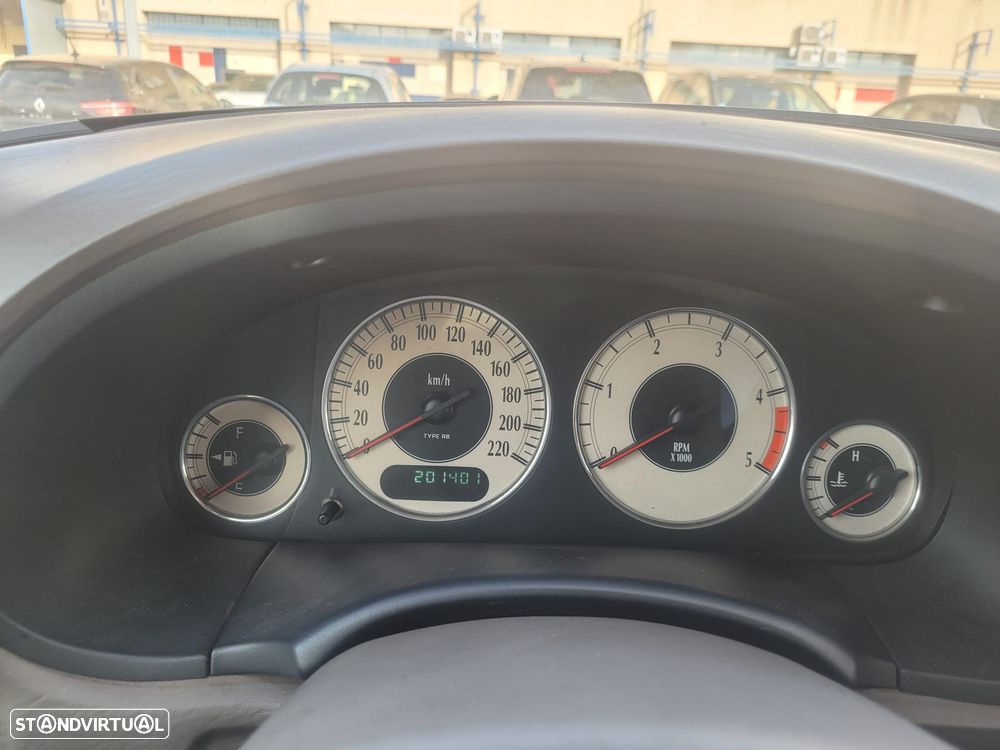 Chrysler Voyager - 4