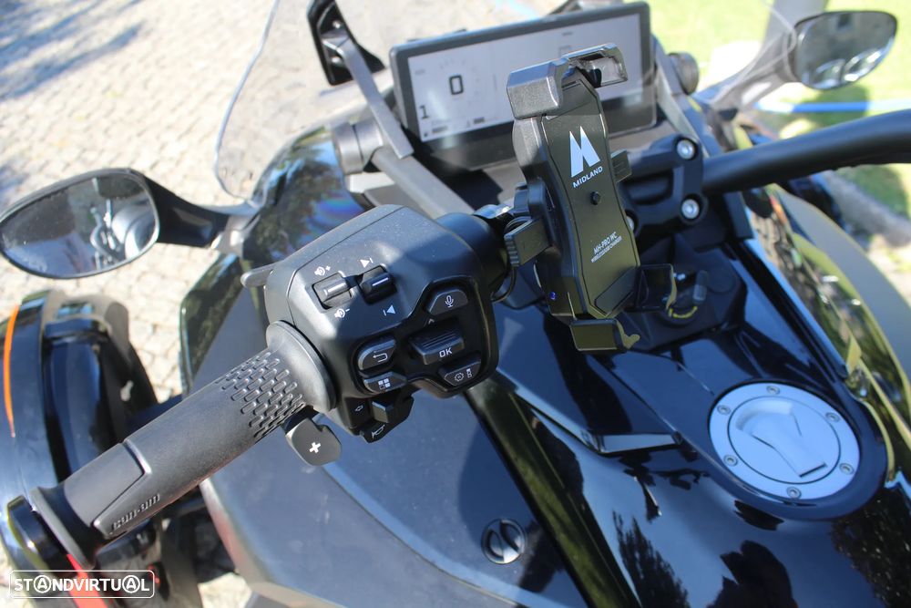 Can-Am Spyder F3 F3S - 16