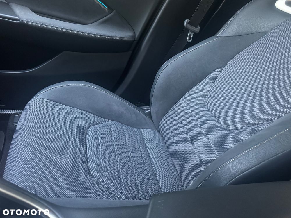 Toyota C-HR 2.0 Hybrid Dynamic Force Executive - 16
