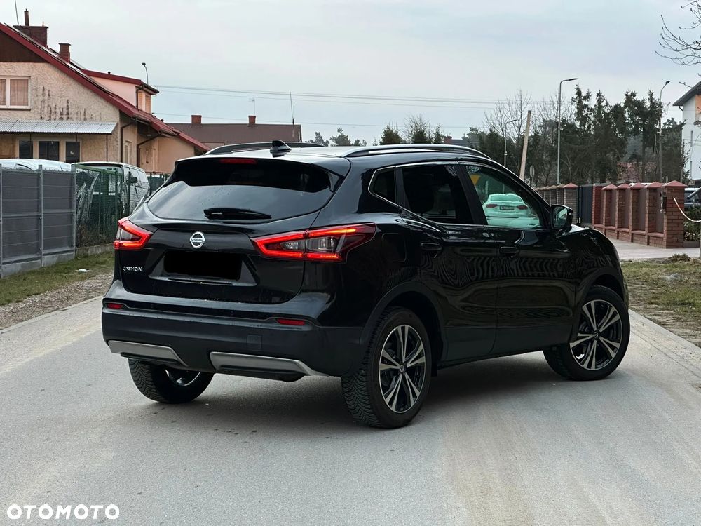 Nissan Qashqai 1.2 DIG-T Tekna Xtronic - 2