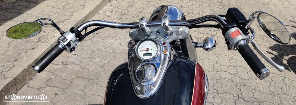 Honda VT 750 Shadow (Carta A2) - 11