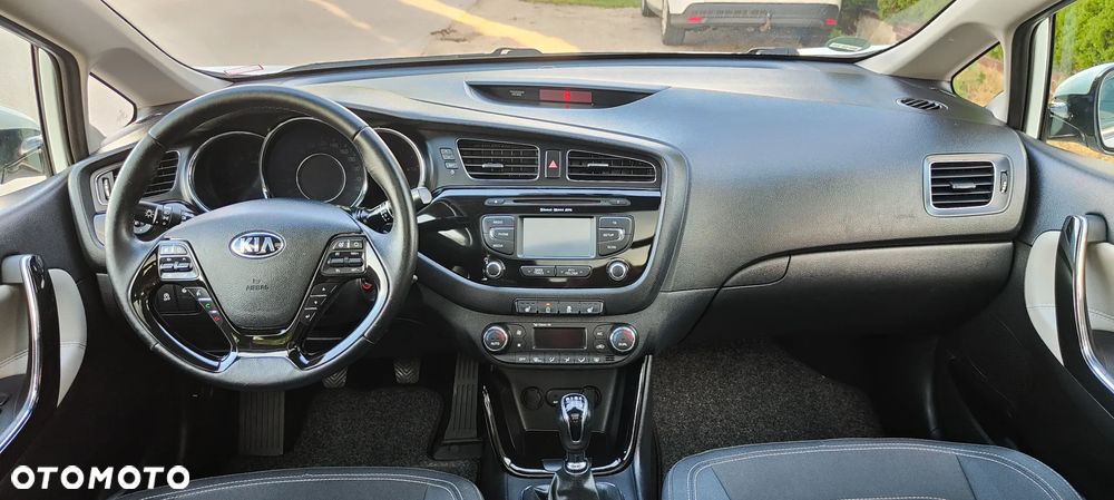 Kia Ceed 1.6 CRDi Spirit - 18