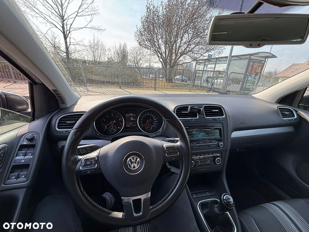 Volkswagen Golf 1.2 TSI BlueMotion Technology MATCH - 6