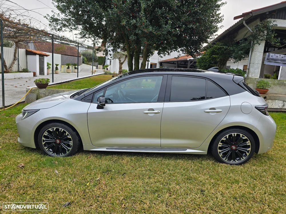 Toyota Corolla 1.8 Hybrid GR-Sport - 4
