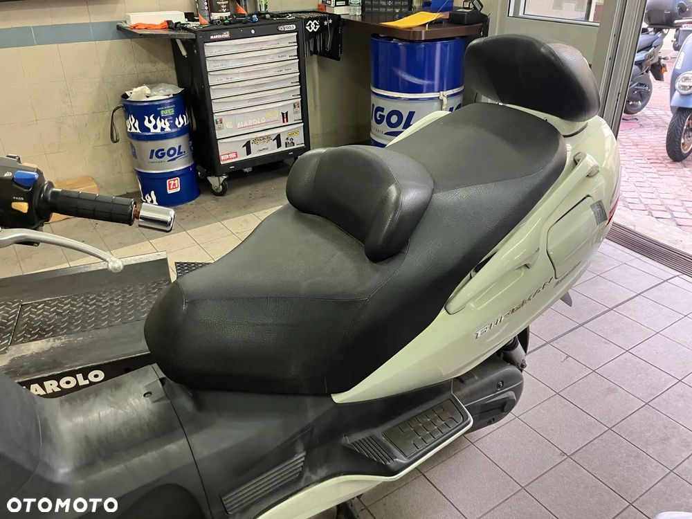 Suzuki Burgman - 9