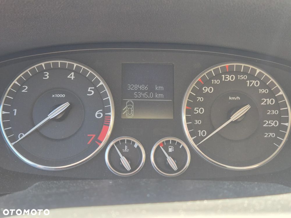 Renault Laguna 2.0 Authentique - 10