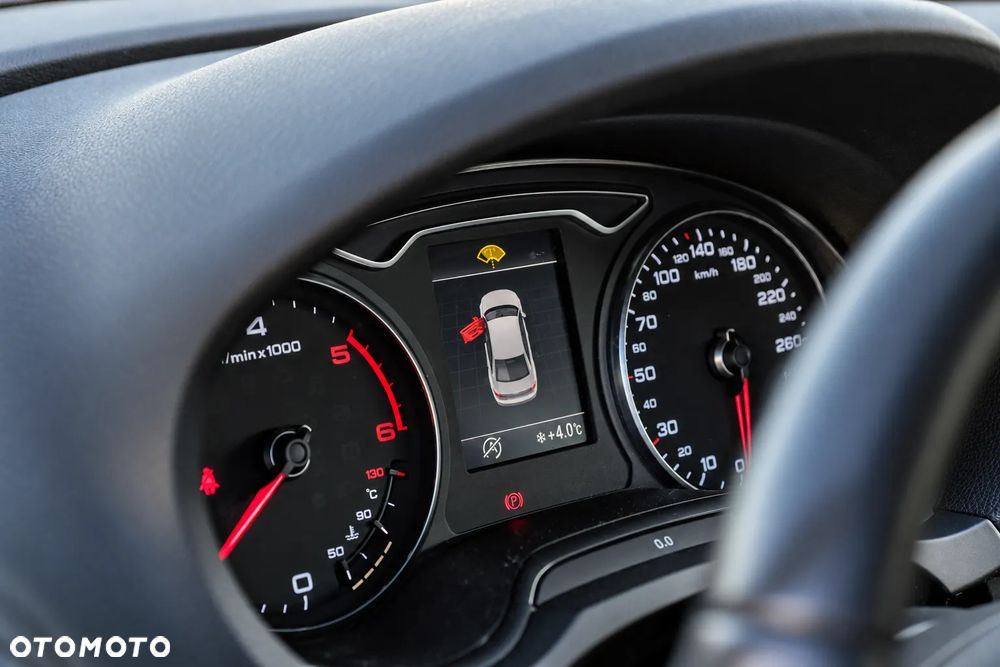Audi A3 Limousine 2.0 TDI quattro Ambiente - 21