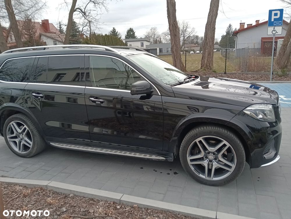 Mercedes-Benz GLS - 4