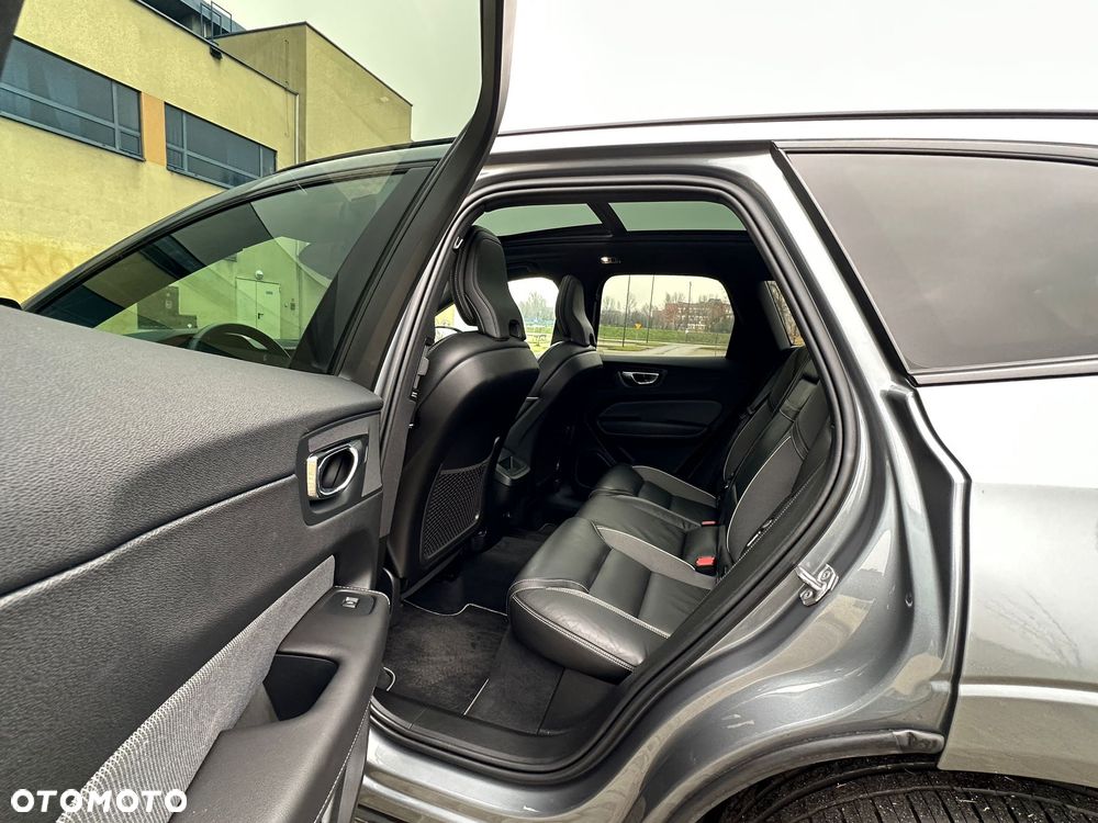 Volvo XC 60 D4 Geartronic RDesign - 27