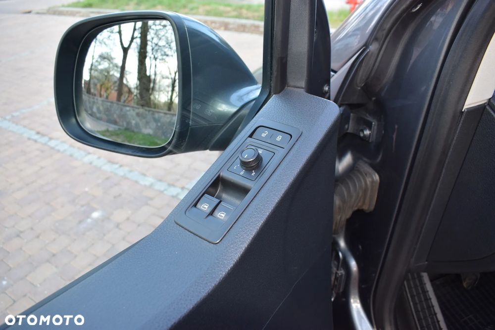 Volkswagen Caravelle 2.0 TDI L2 Highline - 10